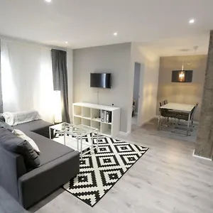  Apartment Brand New Charming Next To The River