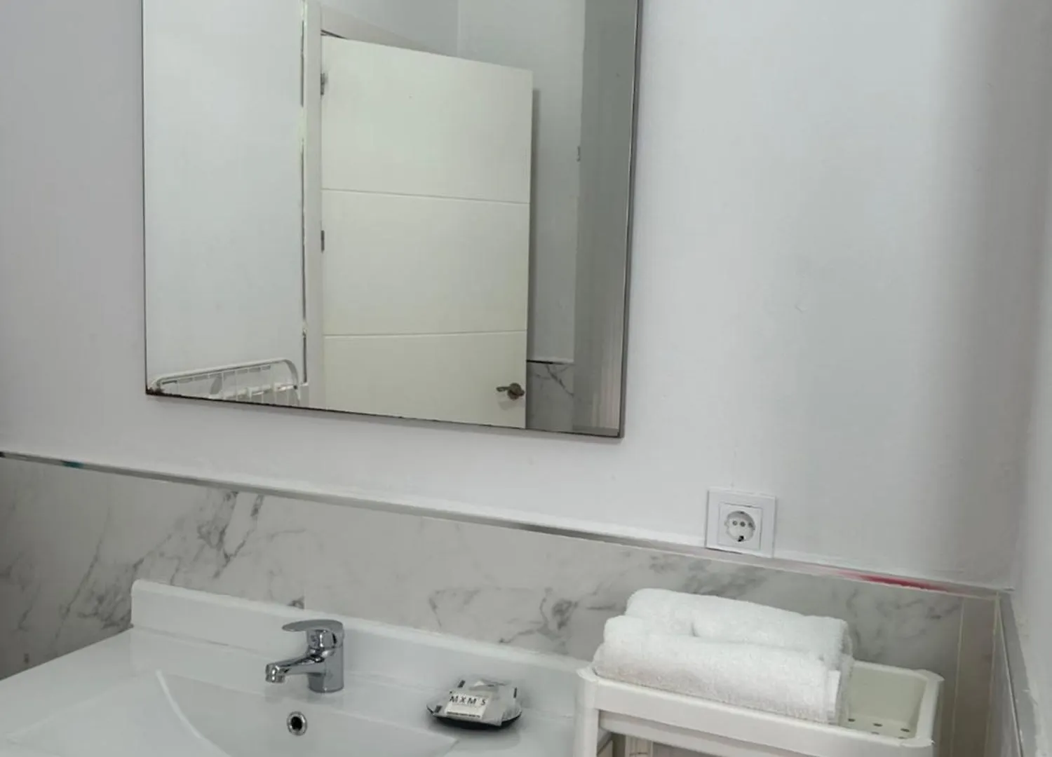 Coliseo Premium Apartment Seville Spain